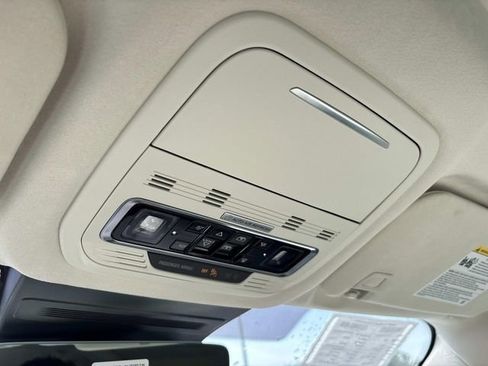 New 2026 Lincoln Nautilus Black Label w/ Jet Appearance Package AWD/4WD image 31