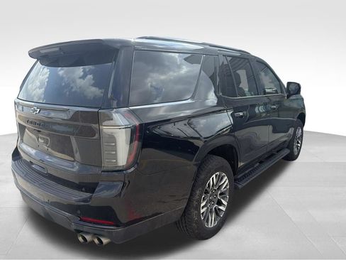 Used 2025 Chevrolet Tahoe Z71 w/ Comfort Package AWD/4WD image 23