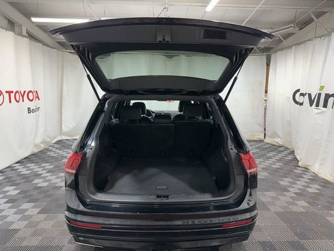 Used 2021 Volkswagen Tiguan SE R-Line image 16