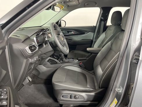 Used 2023 Chevrolet TrailBlazer LT image 21