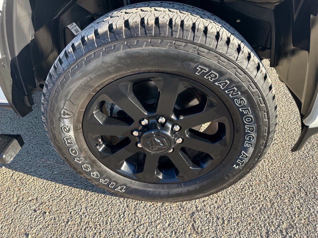 Used 2025 RAM 2500 Lone Star AWD/4WD image 3