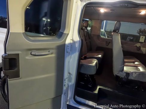 Used 2016 Ford Transit 350 XL RWD image 22