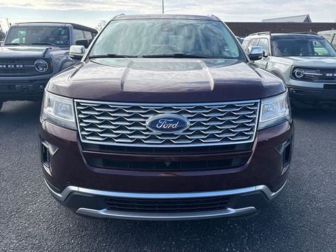 Certified 2019 Ford Explorer Platinum image 2