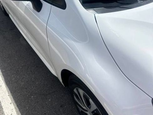 Used 2022 Toyota Corolla LE FWD image 9
