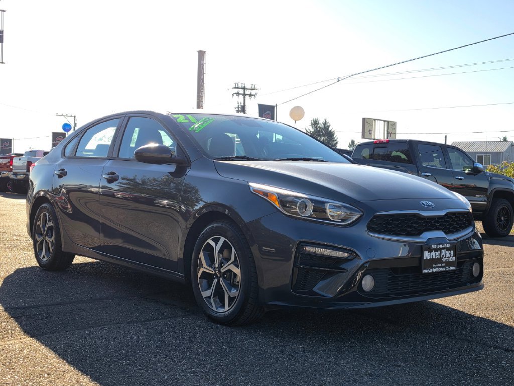 Used 2021 Kia Forte LXS FWD image 8