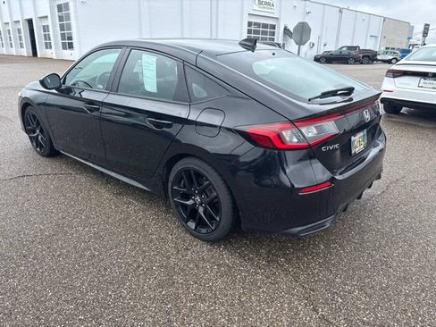 Used 2023 Honda Civic Sport image 4