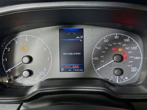 Certified 2025 Toyota Corolla LE image 15