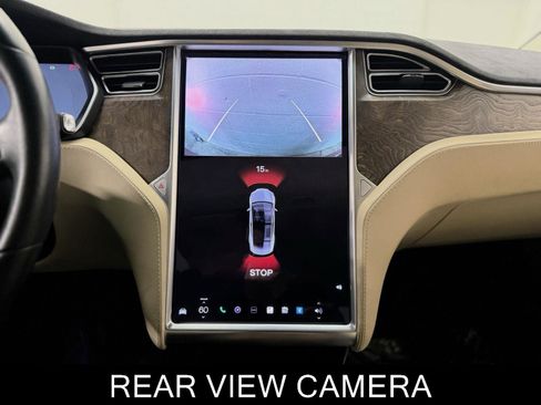 Used 2017 Tesla Model X 75D image 27