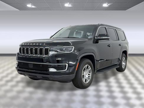 Used 2022 Jeep Wagoneer Series I RWD image 1