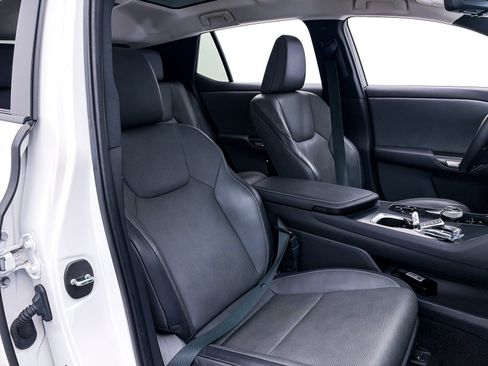 Used 2023 Lexus RZ 450e Premium w/ Technology Package AWD/4WD image 38