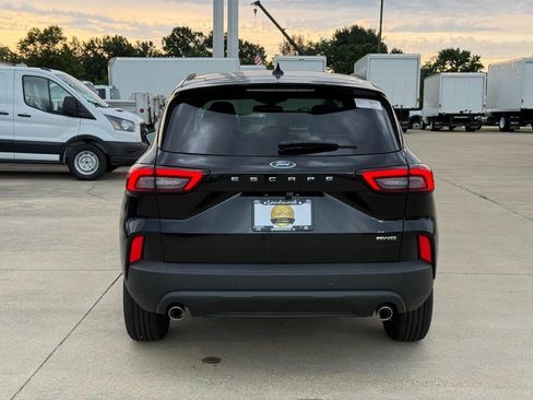 New 2026 Ford Escape ST-Line w/ Tech Pack #1 AWD/4WD image 6