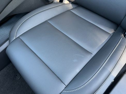 Certified 2025 Nissan Murano SL image 11