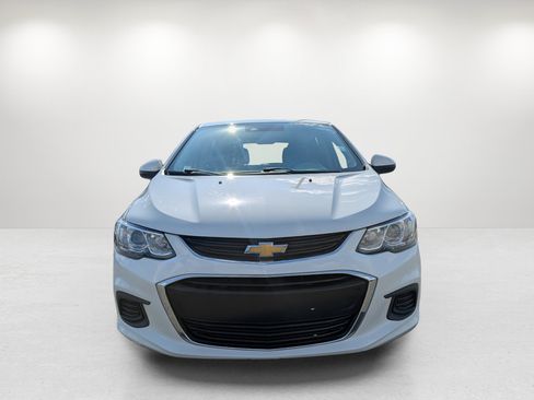 Used 2020 Chevrolet Sonic LT FWD image 2