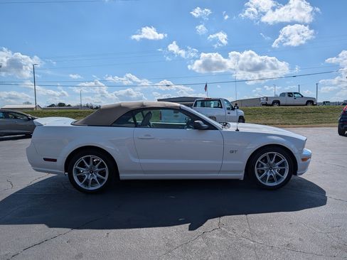 Used 2006 Ford Mustang GT Premium image 37