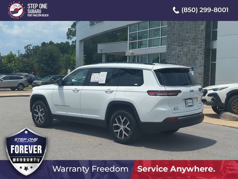 Used 2023 Jeep Grand Cherokee L Limited w/ Luxury Tech Group II AWD/4WD image 5