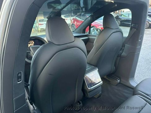 Used 2025 Tesla Model X image 20