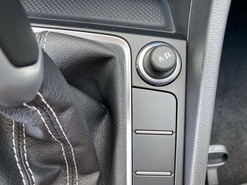 New 2025 Volkswagen Jetta Sport image 41