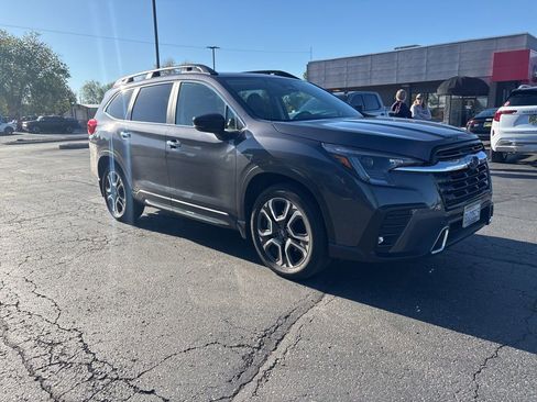 Used 2024 Subaru Ascent Touring w/ Popular Package #2 AWD/4WD image 7