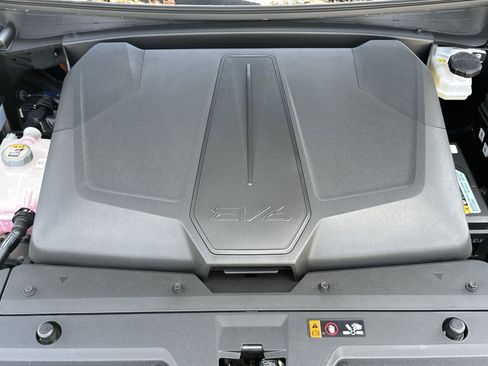 New 2025 Kia EV6 Light w/ Light LR Technology Package image 10