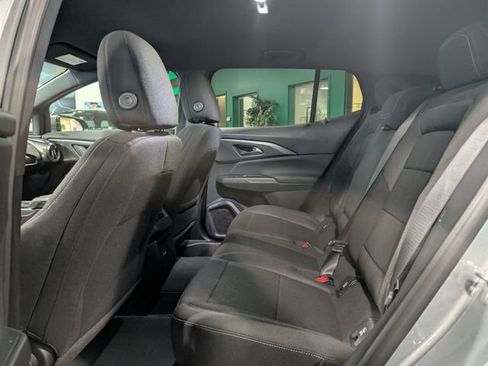 Used 2026 Chevrolet Equinox EV LT FWD image 17