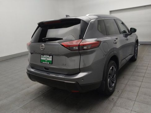 Used 2024 Nissan Rogue SV w/ SV Premium Package FWD image 9