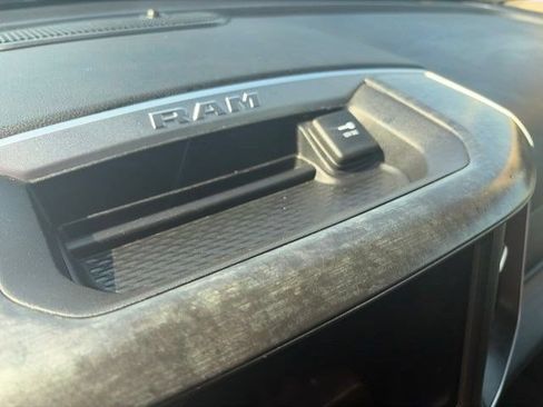 Used 2019 RAM 1500 Big Horn AWD/4WD image 22