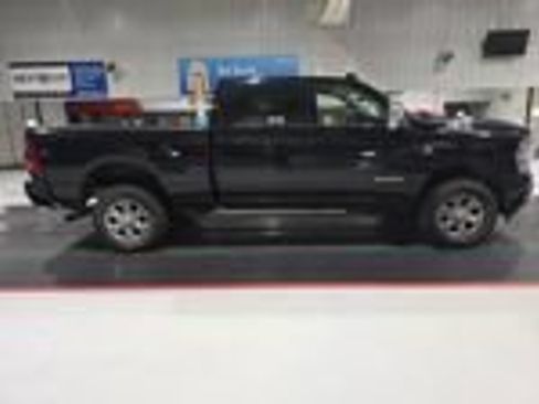 Used 2024 RAM 2500 Laramie w/ Safety Group AWD/4WD image 8