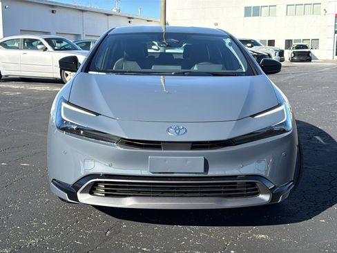 New 2026 Toyota Prius XLE image 2
