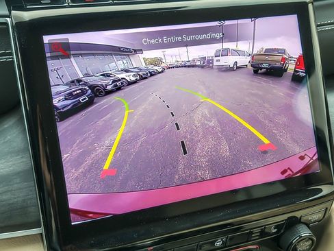 Used 2021 Jeep Grand Cherokee L Limited image 16