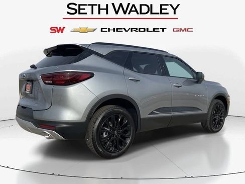New 2026 Chevrolet Blazer LT w/ Convenience Package AWD/4WD image 3