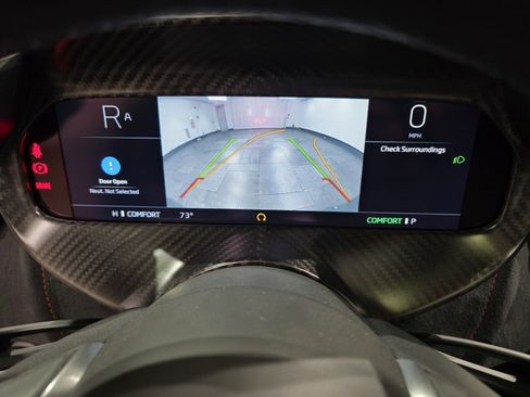 Used 2024 McLaren 750S RWD image 11