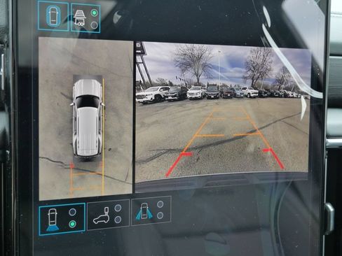 New 2026 GMC Yukon Denali w/ Sun & Power Step Package AWD/4WD image 61