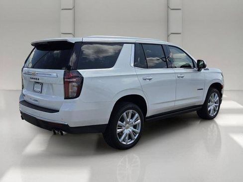 Used 2024 Chevrolet Tahoe High Country AWD/4WD image 5