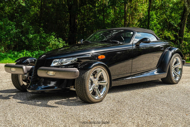 Used 1999 Plymouth Prowler RWD image 17