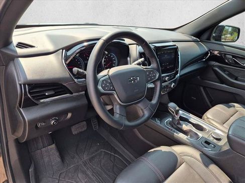 Used 2023 Chevrolet Traverse RS w/ LPO, Floor Liner Package FWD image 10