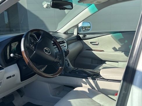 Used 2011 Lexus RX 350 2WD w/ Premium Pkg image 5