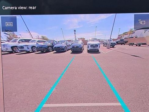 Used 2025 Audi Q5 Premium w/ Convenience Package image 14