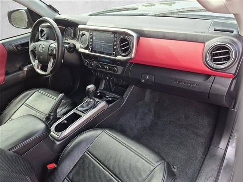 Used 2023 Toyota Tacoma SR5 w/ Technology Package AWD/4WD image 22