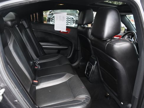 Used 2020 Dodge Charger SXT w/ Leather Interior Group RWD image 20
