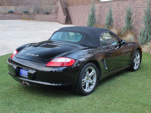 Used 2005 Porsche Boxster S image 16