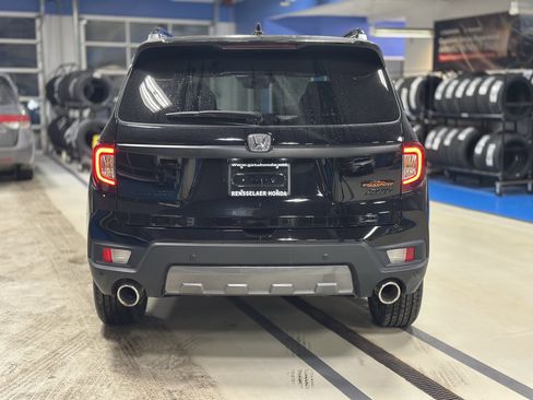 Used 2022 Honda Passport TrailSport image 5