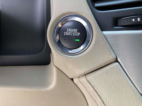 Used 2016 GMC Yukon Denali w/ Open Road Package image 28