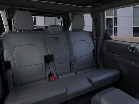 New 2026 Ford Bronco Badlands AWD/4WD image 11