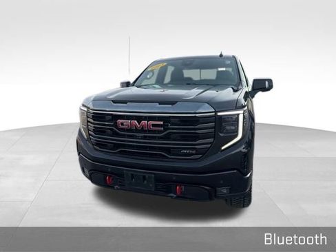 Used 2023 GMC Sierra 1500 AT4 w/ Technology Package image 3