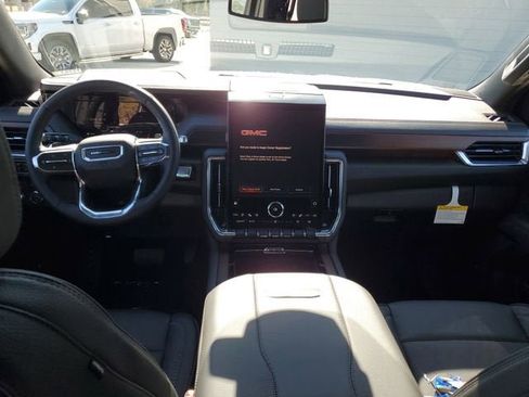 New 2026 GMC Yukon XL Denali w/ Sun & Power Step Package image 12