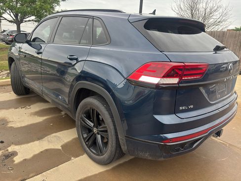 Used 2023 Volkswagen Atlas Cross Sport SEL R-Line image 3