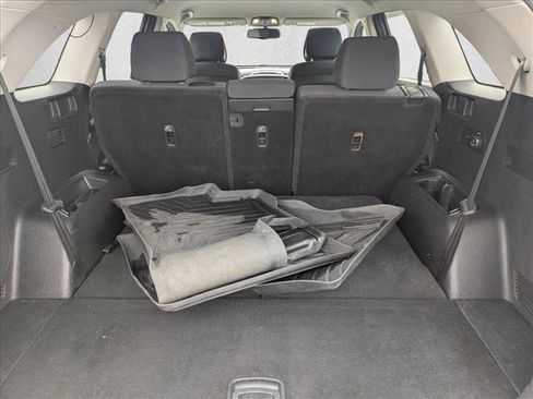 Used 2016 Kia Sorento LX w/ LX Convenience Package image 6