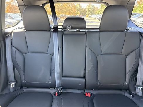 New 2025 Subaru Forester Limited image 32
