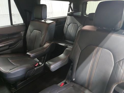 Used 2023 Ford Expedition Max Platinum AWD/4WD image 14