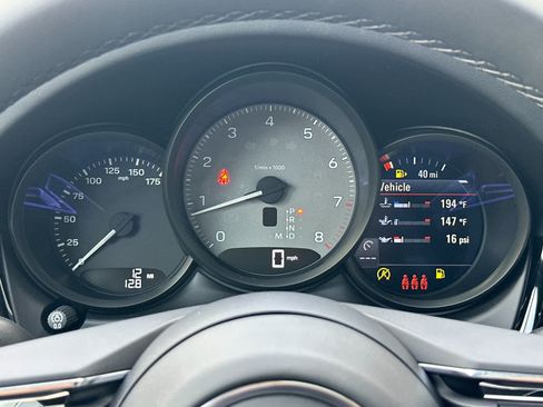 New 2026 Porsche Macan S AWD/4WD image 29
